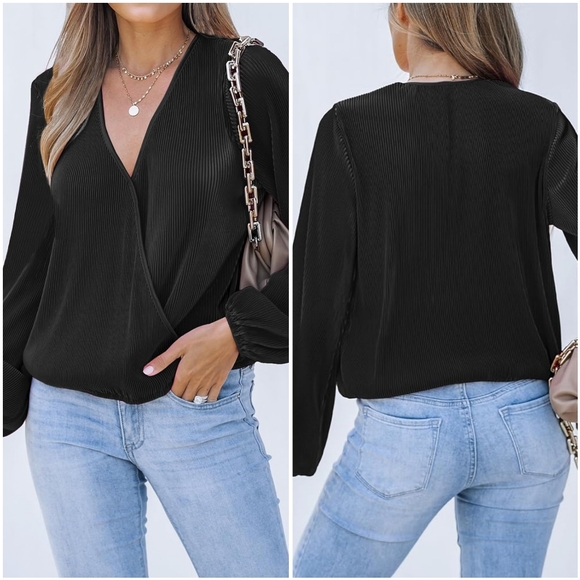 NWT Cupshe Black Pleated Long Lanturn Bell Sleeve V Surplice Summer Blouse Top S - Picture 3 of 11